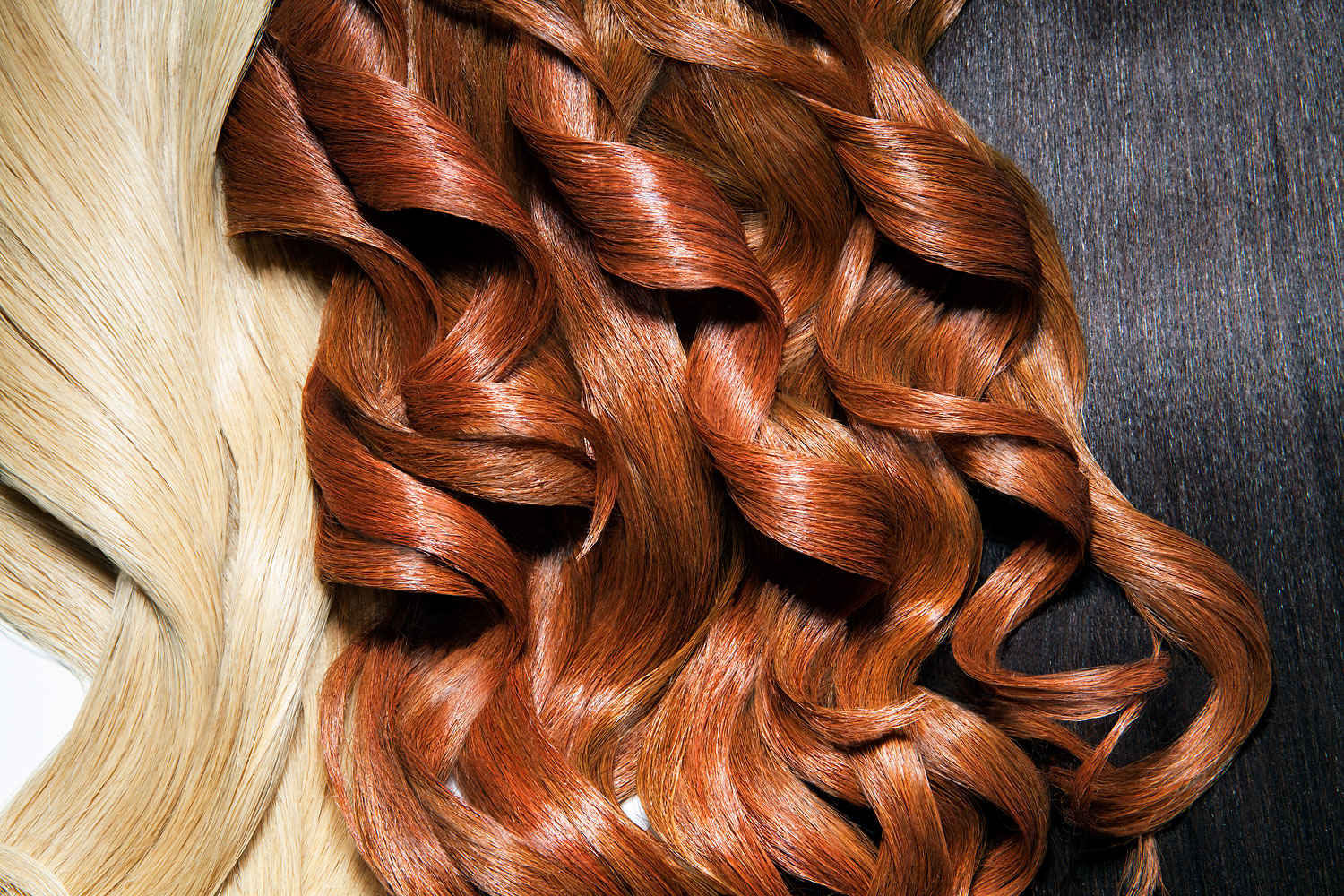 why straight hair becomes curly